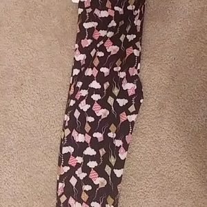 Abby and Anna OS Leggings